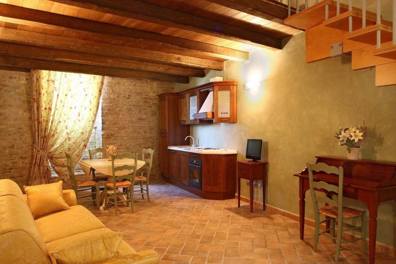 Residence Borgo Da Mare มอนเตปรันโดเน ภายนอก รูปภาพ